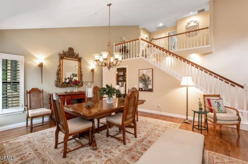 2036 Montecito Dr, Glendale CA  91208-1824 exterior
