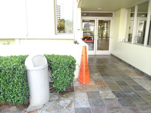 3161 Ala Ilima St, Honolulu HI  96818-3055 exterior