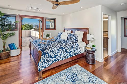 3824 Diamond Head Cir, Honolulu HI  96815-4440 exterior