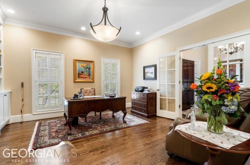 2990 Margaret Mitchell Dr, Atlanta GA  30327-1708 exterior