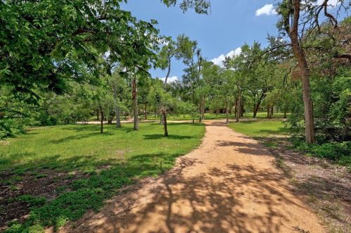 11903 Bobcat Trl, Austin TX  exterior