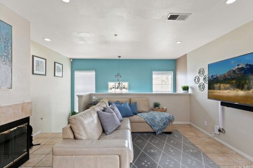 361 Van Buren St, Placentia, CA 92870-5427
