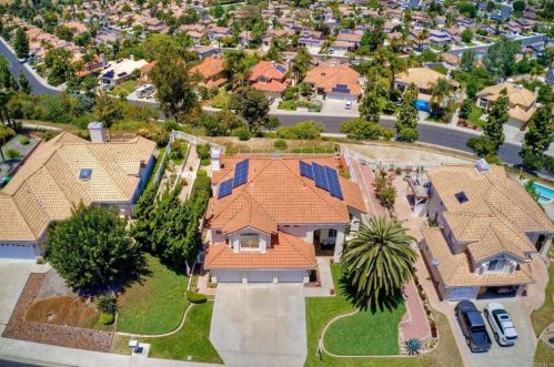 5250 Angelina Rd, Oceanside, CA 92056-1901
