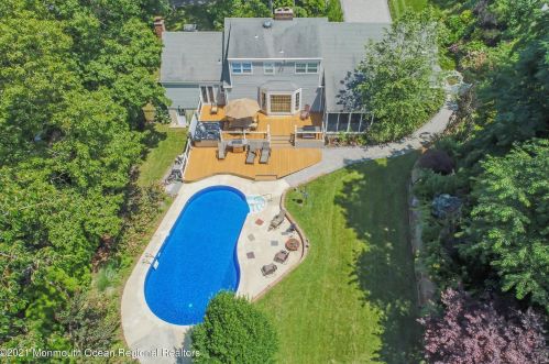 701 Rankin Rd, Brielle, NJ 08730-1727