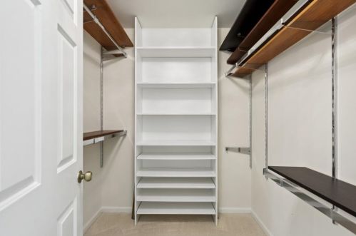 285 Brackenwood Cir, Atlanta GA  30328-2648 exterior