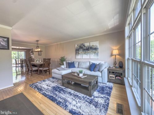 13106 Ashnut Ln, Herndon, VA 20171-4300