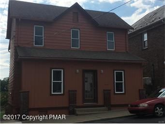 115 Garibaldi Ave, Bangor PA  18013-1329 exterior