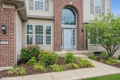 265 Foster Dr, Oswego, IL 60543-4053
