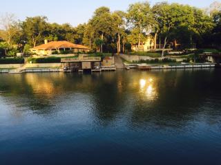 196 Paseo Del Rio, Seguin, TX 78155-0160