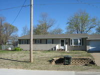 511 3rd St, Wells, KS 67467-2517