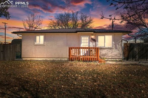 956 Boulder St, Calhan, CO 80808-8664