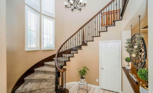 14082 Crystal View Ter, Riverside CA  92508-8705 exterior