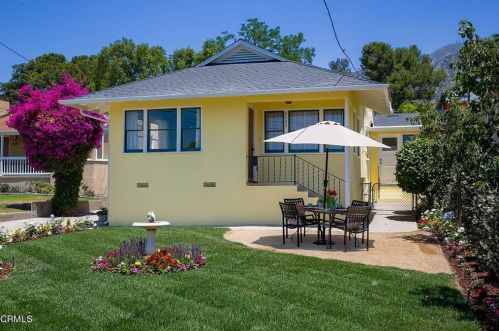 2929 Stevens St, Glendale, CA 91214-2833