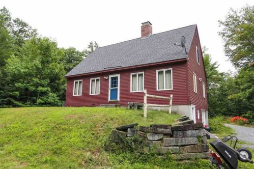 133 Reservoir Rd, Hillsboro, NH 03244-6712