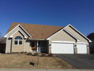 1612 Windsor Dr, Prior Lake, MN 55379-8078