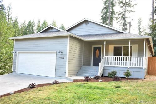 17542 Loop Ln, Yelm, WA 98597-9317