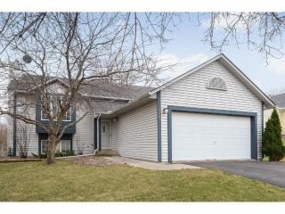 9081 Glacier Rd, Saint Paul MN  55125-3467 exterior