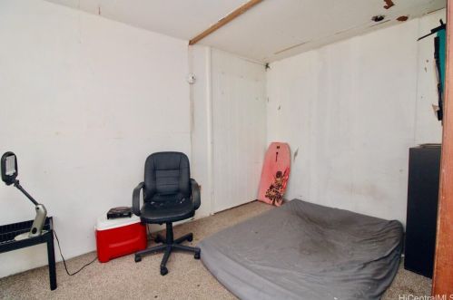 3645 Puuku Makai Dr, Honolulu HI  96818-2815 exterior