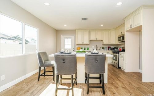 1906 Van Ness Ave, Santa Ana CA 92707-2638 exterior