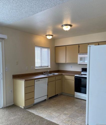 3730 Norfolk Way, Aurora, CO 80013-2811