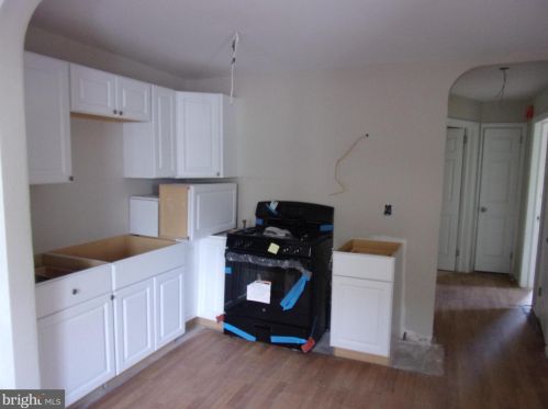 115 Kings Hwy, Gloucester, NJ 08031-1538