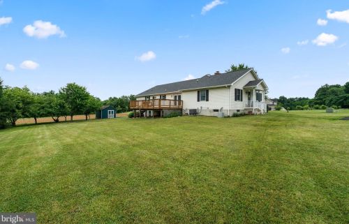 8538 Orndorff Rd, Graceham MD 21788-1337 exterior