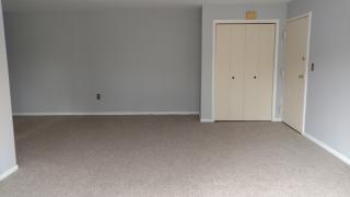 16 Linda Ct, Cromwell CT  06416-1740 exterior