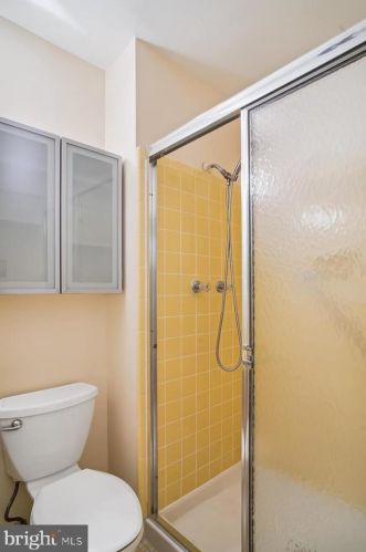 1420 Billman Ln, Silver Spring MD 20902-1421 exterior