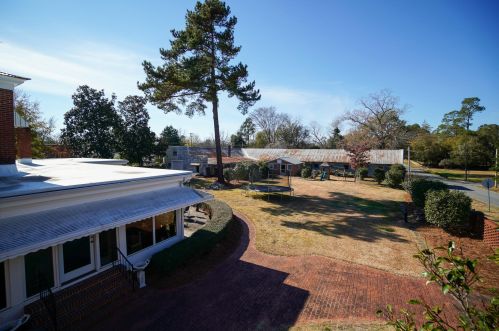 606 Main St, North, SC 29112