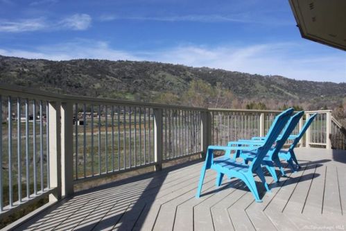 24001 Breech Ct, Tehachapi, CA 93561-9105
