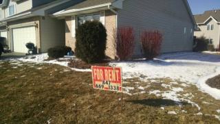 814 Bruce Robert Ln, Pingree Grove IL  60140-7708 exterior