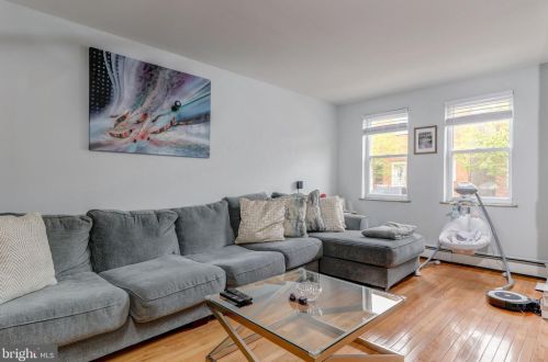 1020 Mckean St, Philadelphia PA  19148-2329 exterior