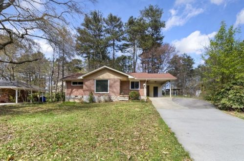 2042 Shady Ln, Tucker, GA 30084-5509