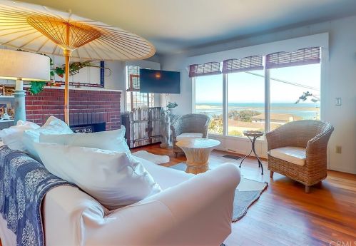 255 Kern Ave, Morro Bay, CA 93442-2808
