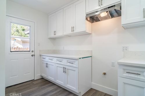 3692 Artesian St, Riverside CA  92503-4125 exterior