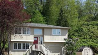 502 9th St, Sultan, WA 98294-9435