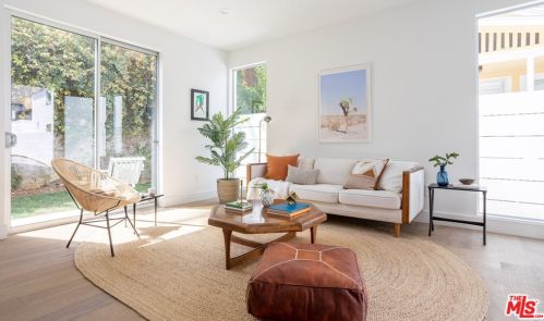 2102 5th St, Santa Monica, CA 90405-1204