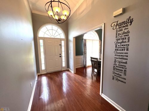 171 Wellington Dr, Lagrange GA  30241-7729 exterior