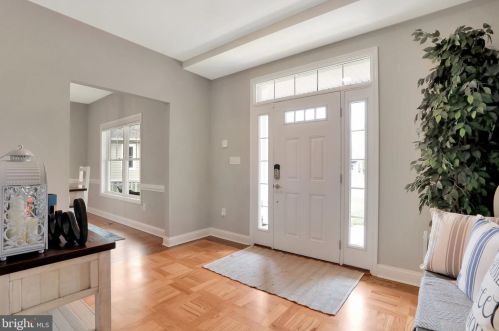 463 Deerfield Village Dr, Shepherdstown WV  25443 exterior