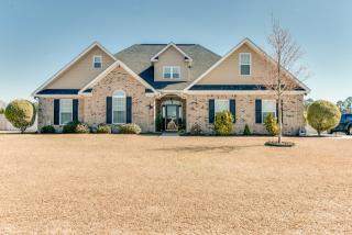 115 Stadium Dr, Pineora, GA 31312-4599