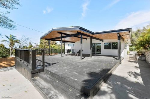 915 Alta Vista Dr, Vista CA  92084-5517 exterior