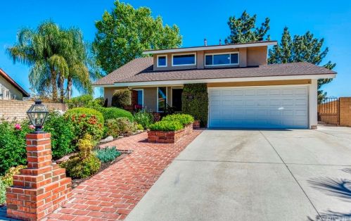 19895 Vista Hermosa Dr, Walnut, CA 91789-1736