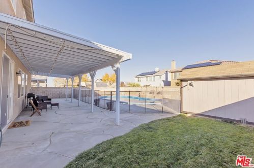 44034 Marbella St, Lancaster CA 93536-6856 exterior