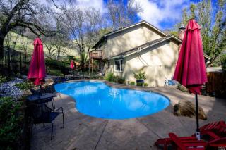 830 Buck Ct, Vacaville, CA 95688-3515