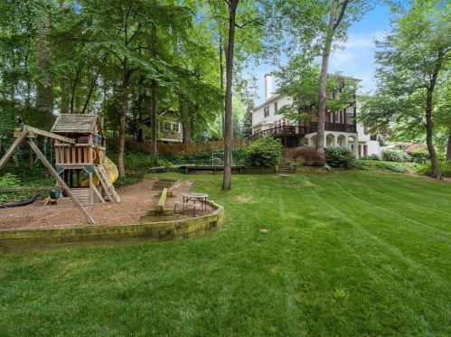 1607 Grant Dr, Atlanta GA  30319-3589 exterior