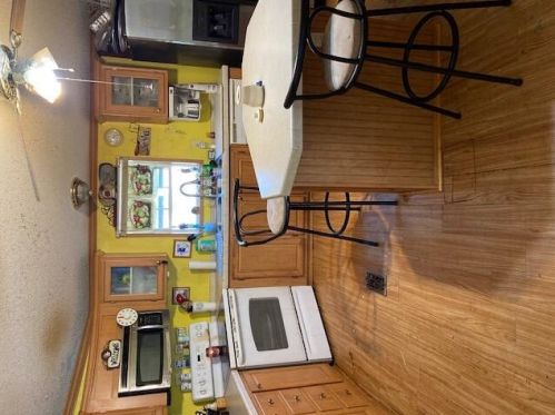 9866 Tremont Ave, Ladson, SC 29456-3806