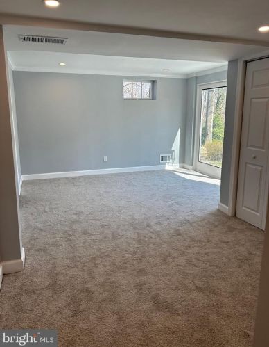 9909 Dellwood Ave, Columbia MD  21046-1024 exterior