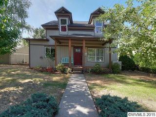 1564 Fry St, Salem OR  97301-4218 exterior