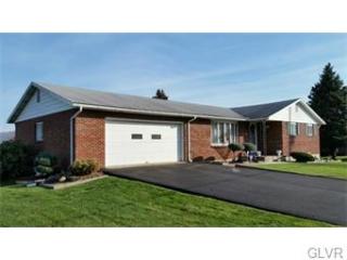 359 Roosevelt St, Bethlehem, PA 18017-7124