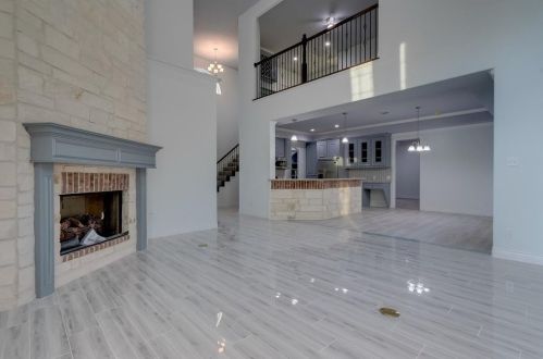 998 Northampton Dr, Conroe TX  77303-1816 exterior